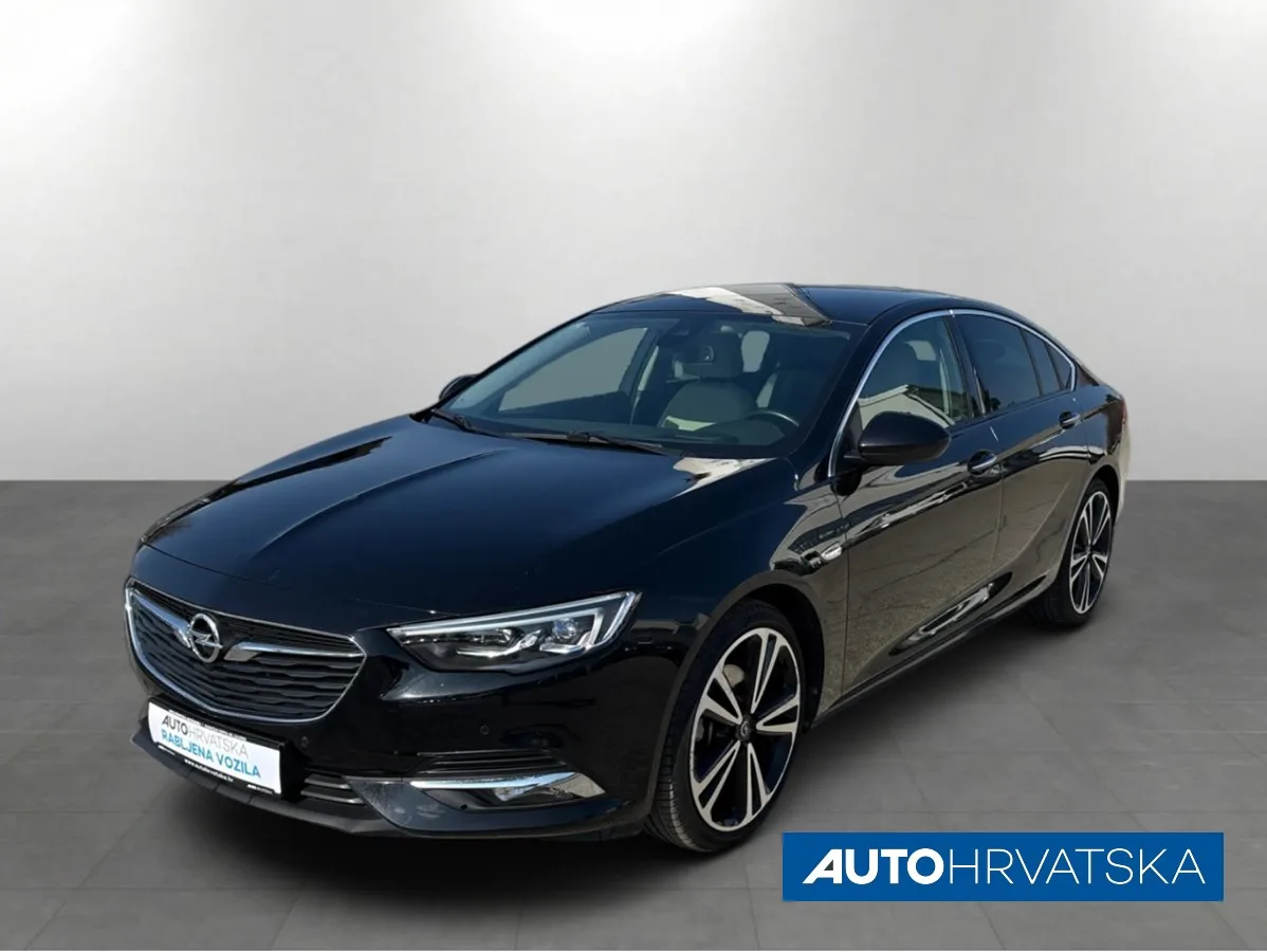 Opel Insignia 2017 – fotografija 1
