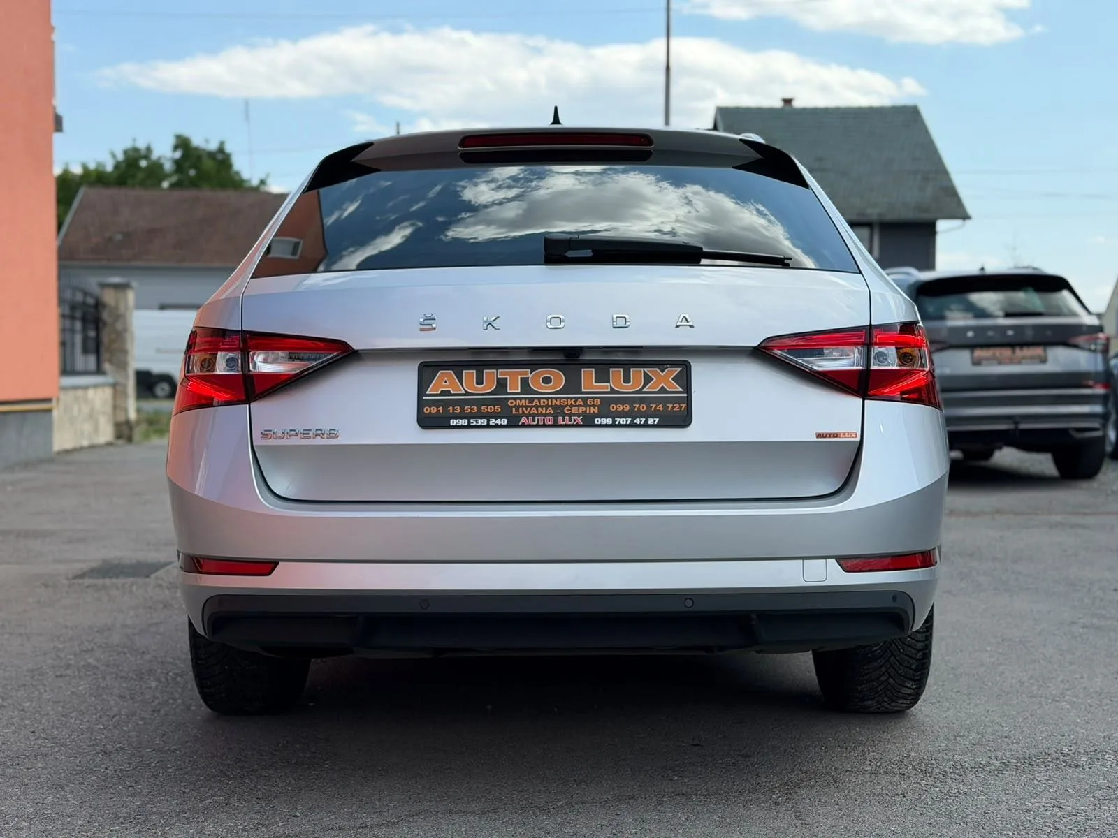 Škoda Superb 2023 – fotografija 2