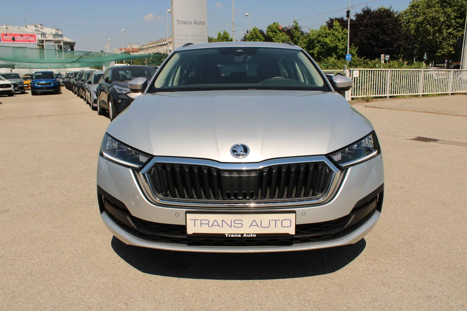 Škoda Octavia Combi 2023 – fotografija 2