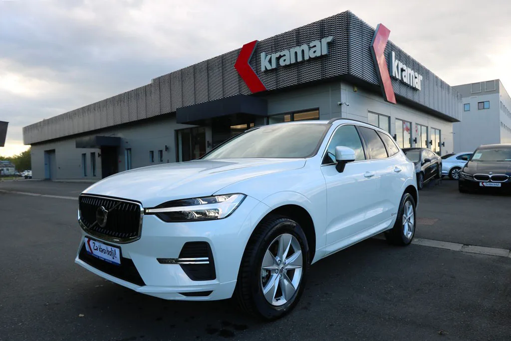 Volvo Xc60 2025 – fotografija 1