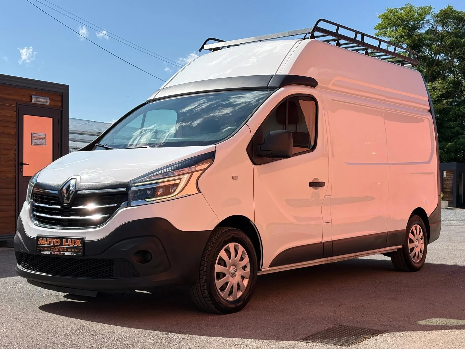 Renault Trafic 2021 – fotografija 1