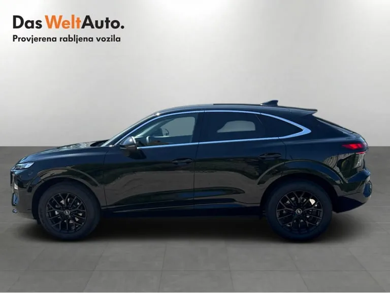 Audi Q3 2026: fotografija 2