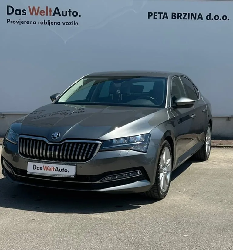 Škoda Superb