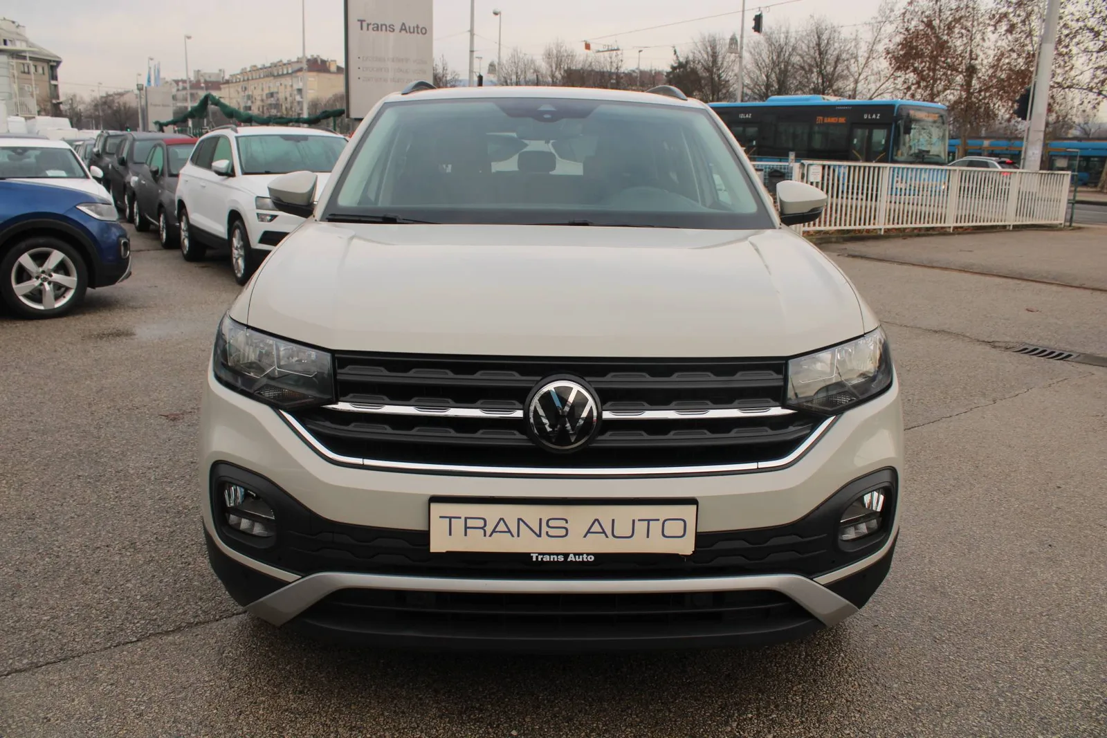 Volkswagen T-Cross 2022: fotografija 2