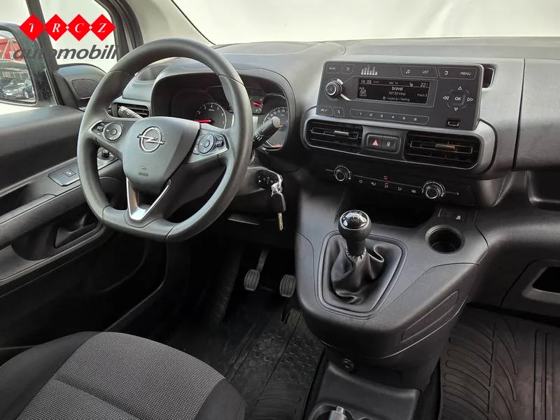 Opel Combo 2022: fotografija 7