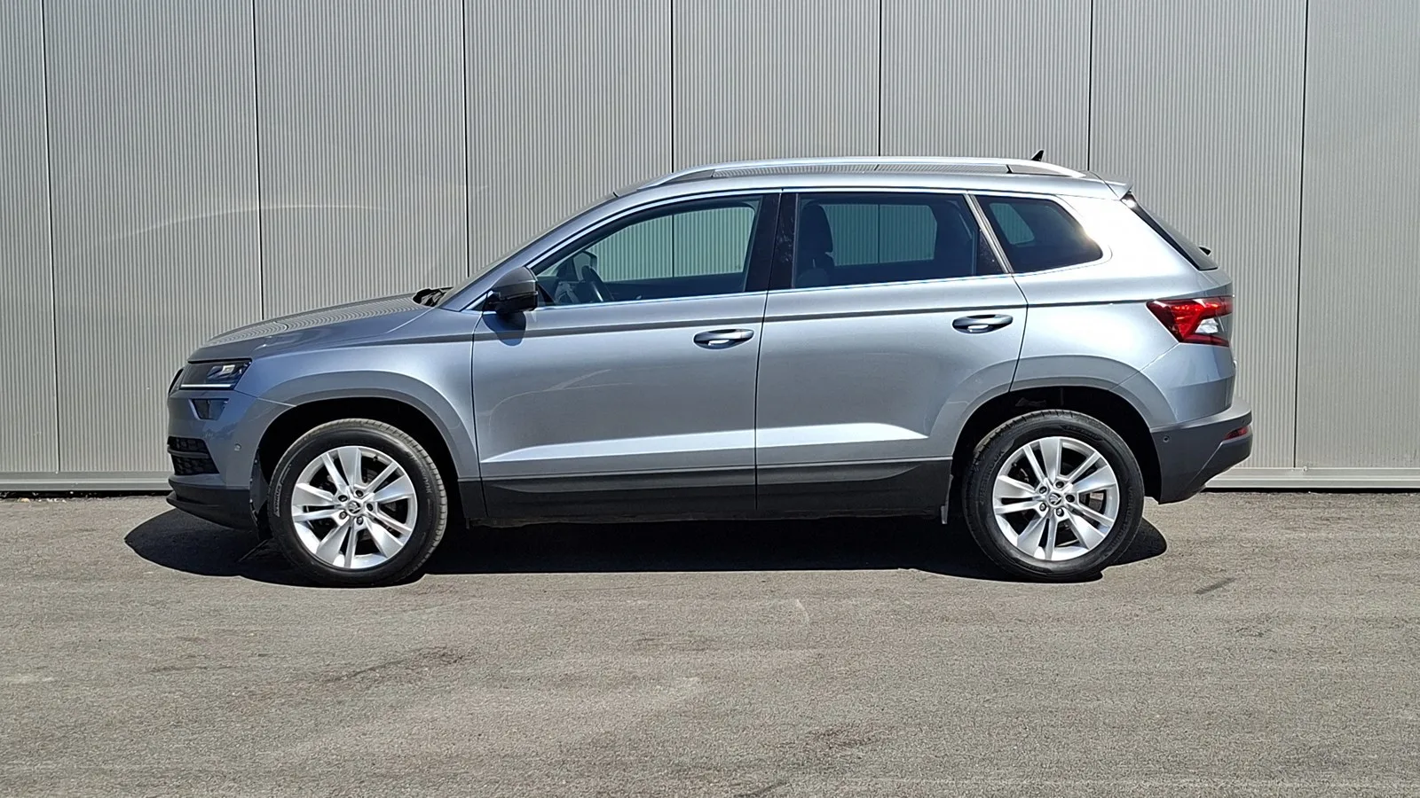 Škoda Karoq 2021 – fotografija 2