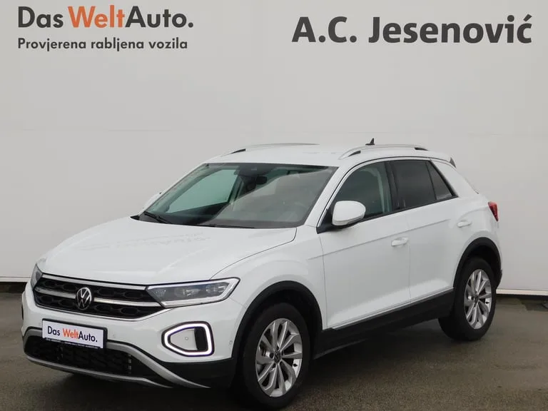 Volkswagen T-Roc 2023: fotografija 1