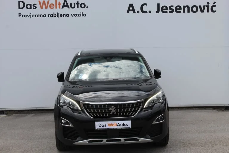 Peugeot 3008 2017: fotografija 2