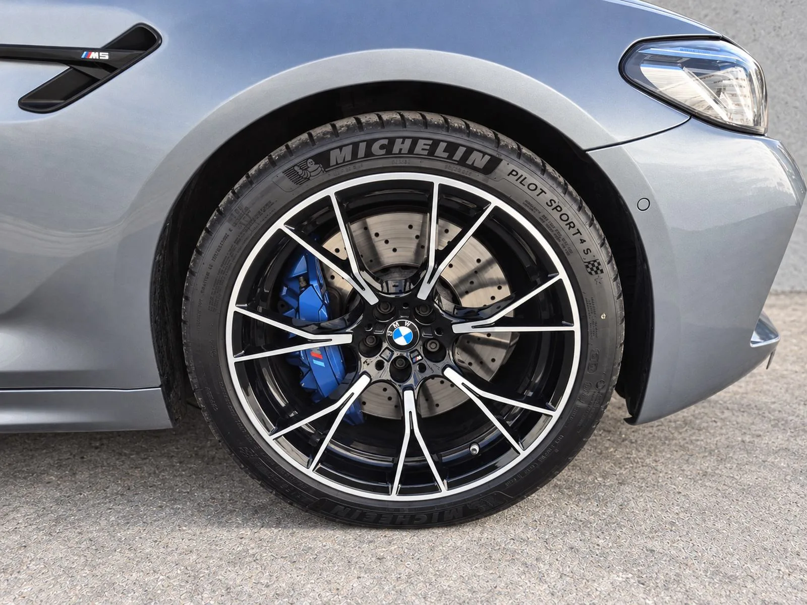 BMW M5 2018 – fotografija 27