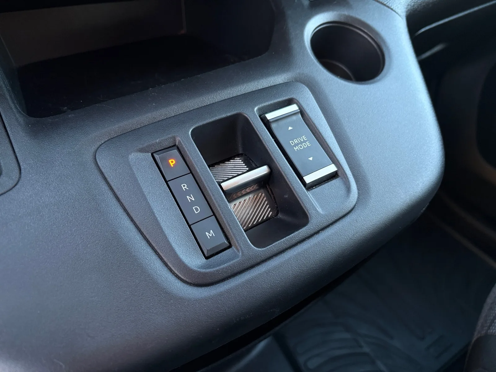 Opel Combo 2024: fotografija 28