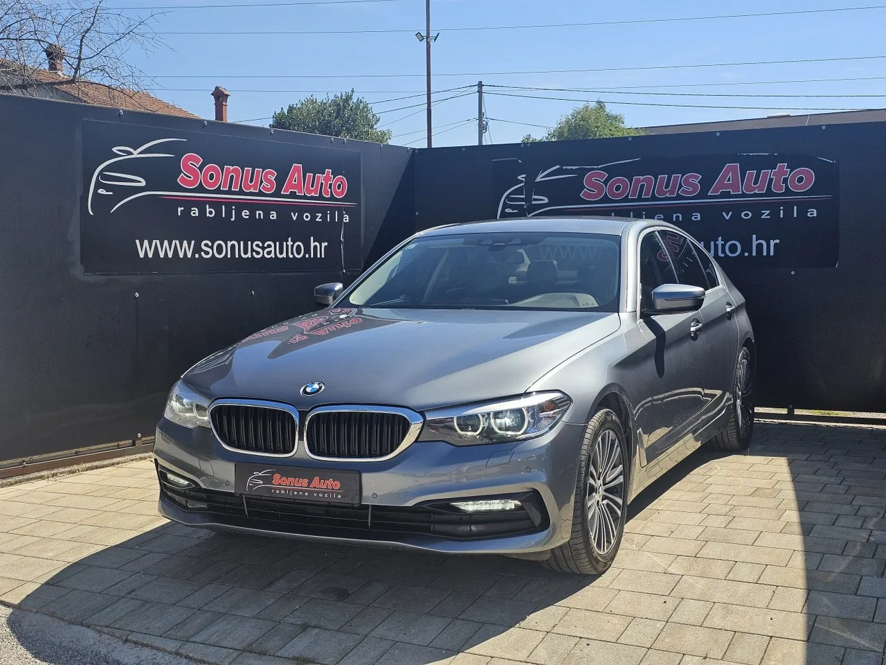 BMW Serija 5 2017 – fotografija 1