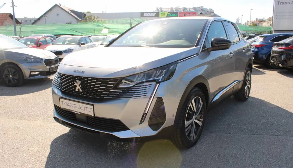 Peugeot 3008 2023 – fotografija 1