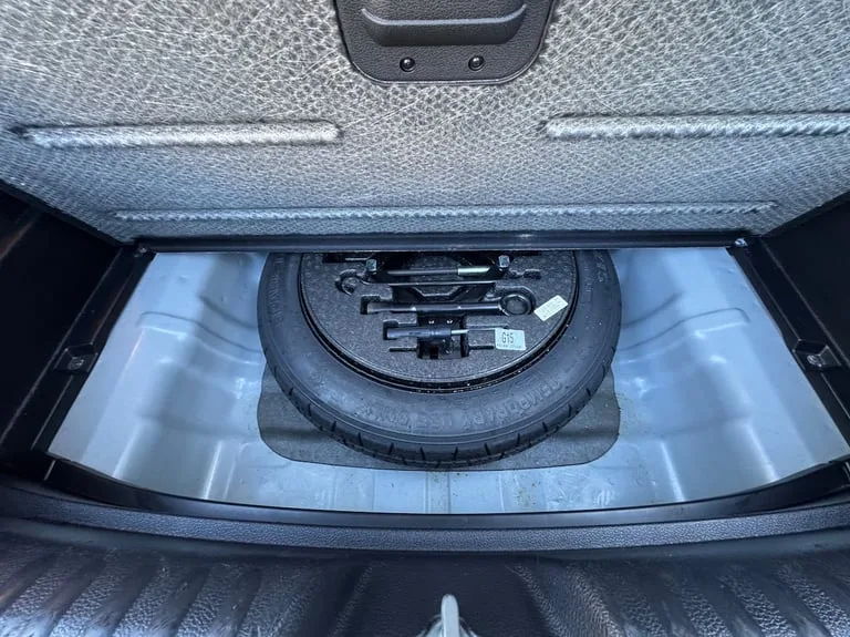 Kia Xceed 2023: fotografija 16