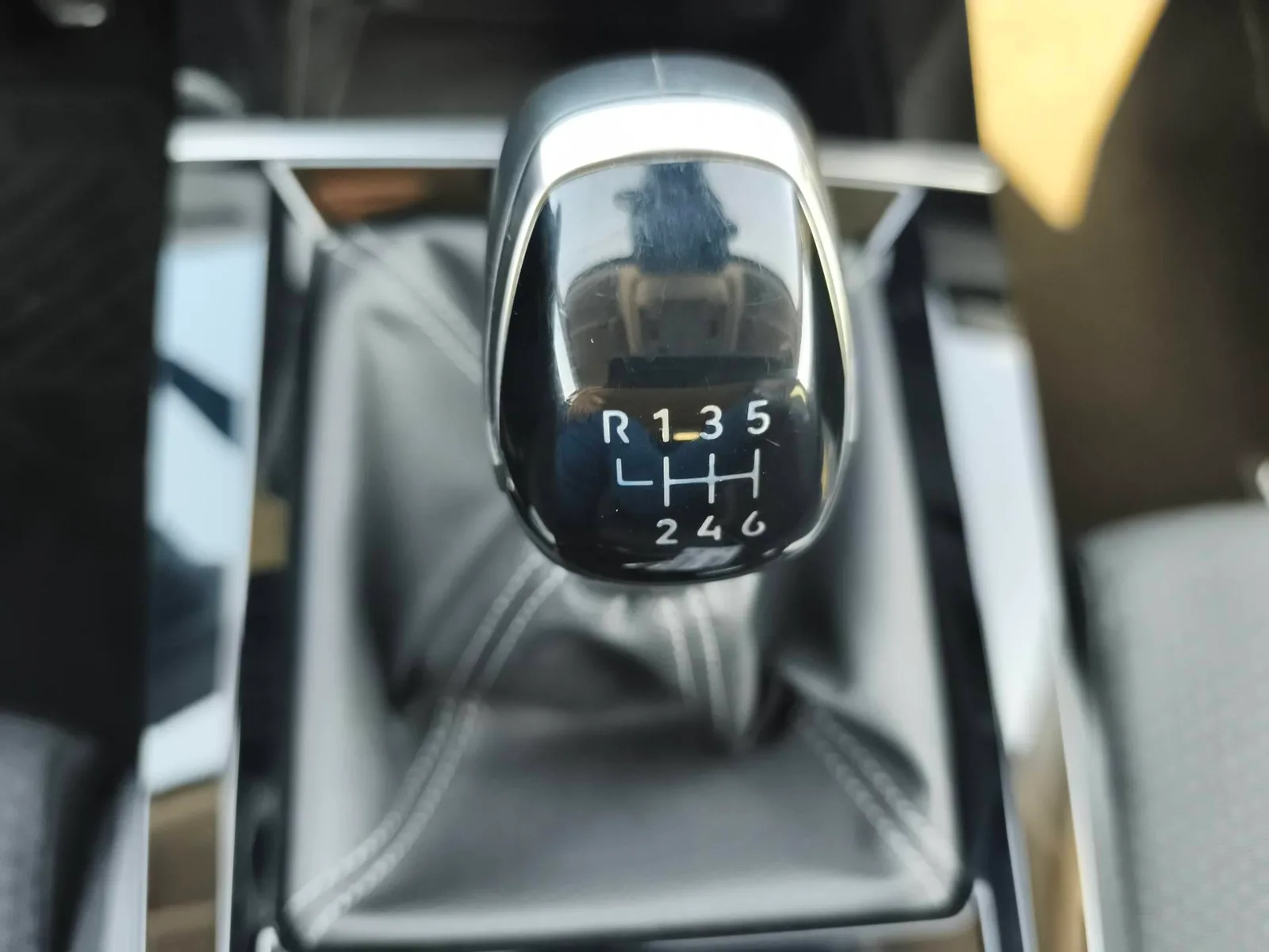 Opel Astra 2024 – fotografija 20