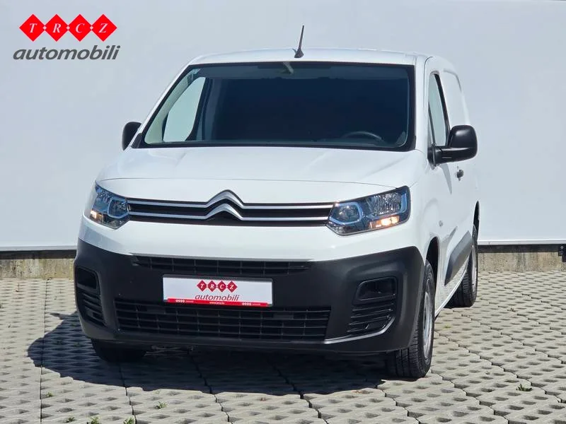 Citroen Berlingo 2021: fotografija 2