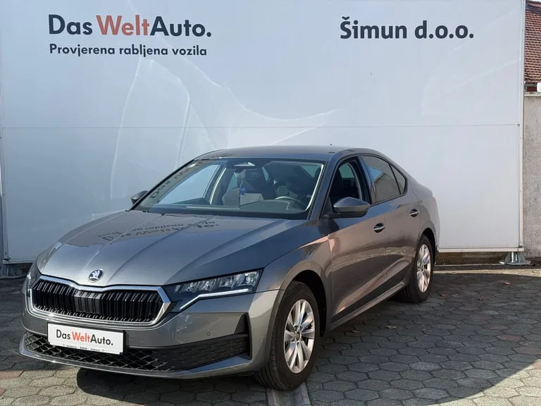 Škoda Octavia 2026: fotografija 1