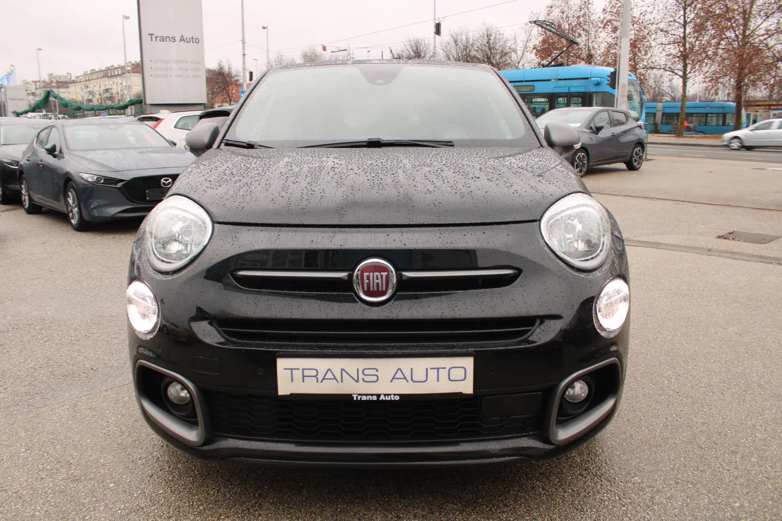 Fiat 500X 2021: fotografija 2