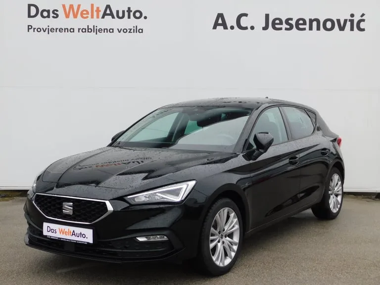 Seat Leon 2024: fotografija 1