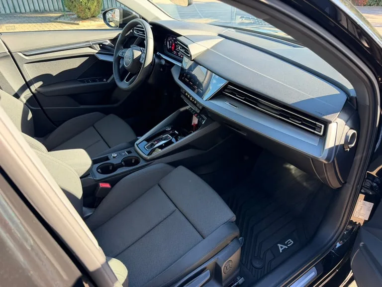 Audi A3 2026: fotografija 15