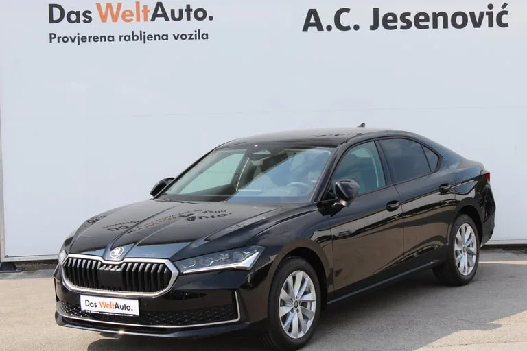 Škoda Superb 2026: fotografija 1