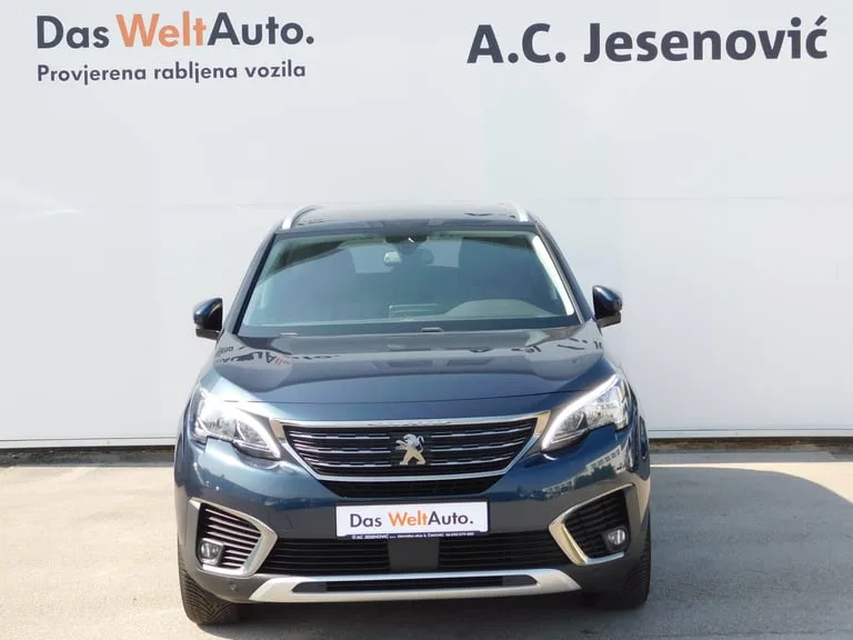 Peugeot 5008 2019: fotografija 2