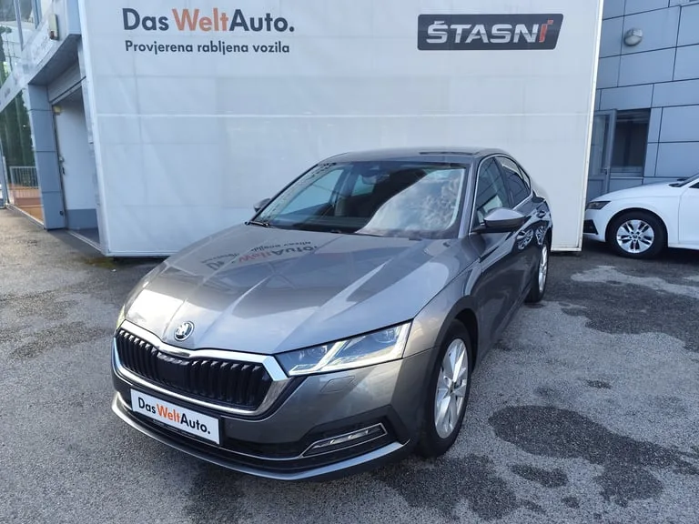 Škoda Octavia 2024: fotografija 1