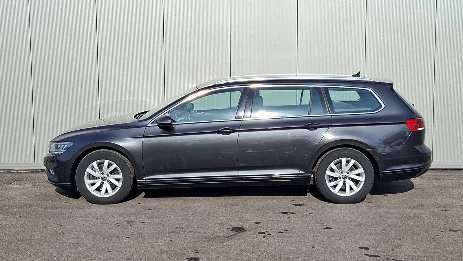 Volkswagen Passat 2021 – fotografija 2