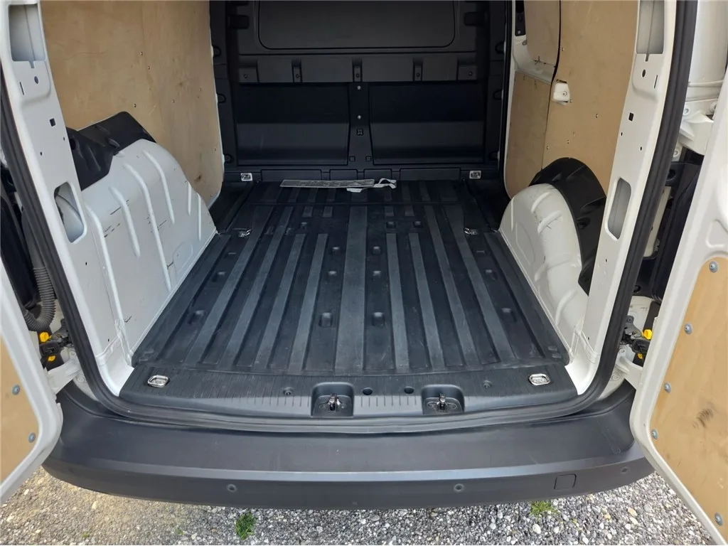 Volkswagen Caddy2.0 2023 – fotografija 16