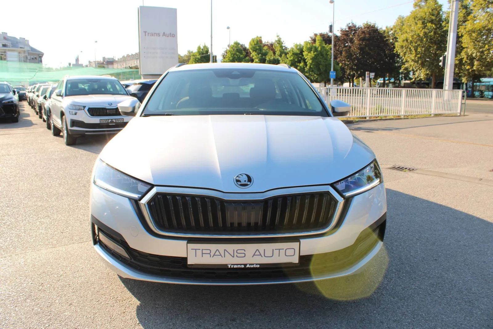 Škoda Octavia Combi 2022: fotografija 2