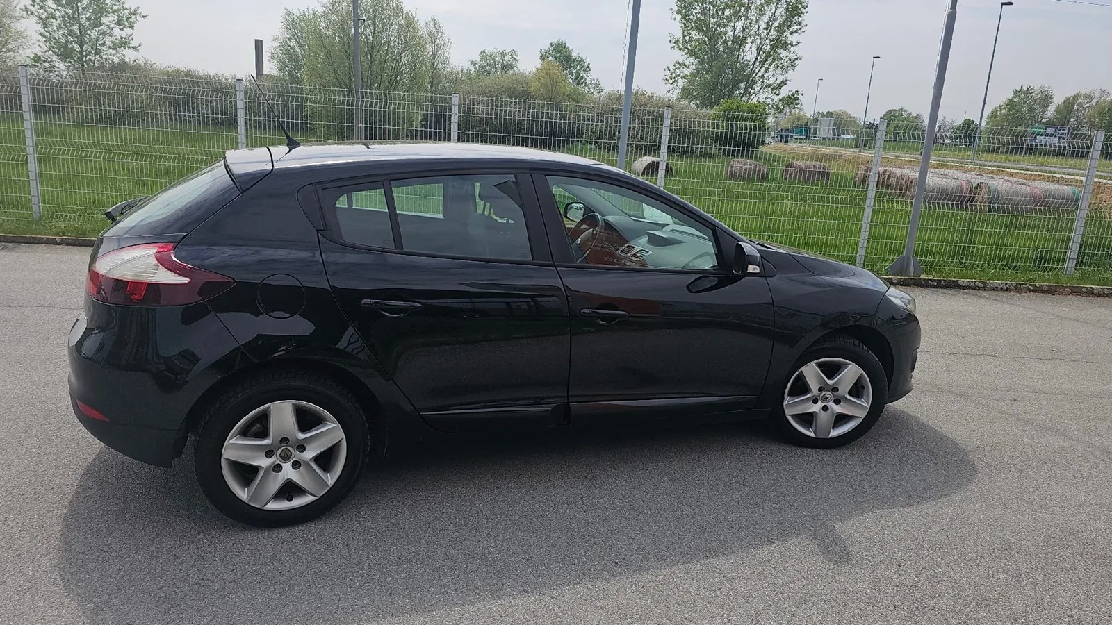 Renault Megane 2015 – fotografija 24