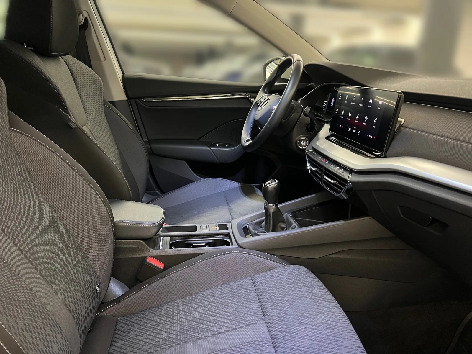 Škoda Octavia Combi 2023 – fotografija 22