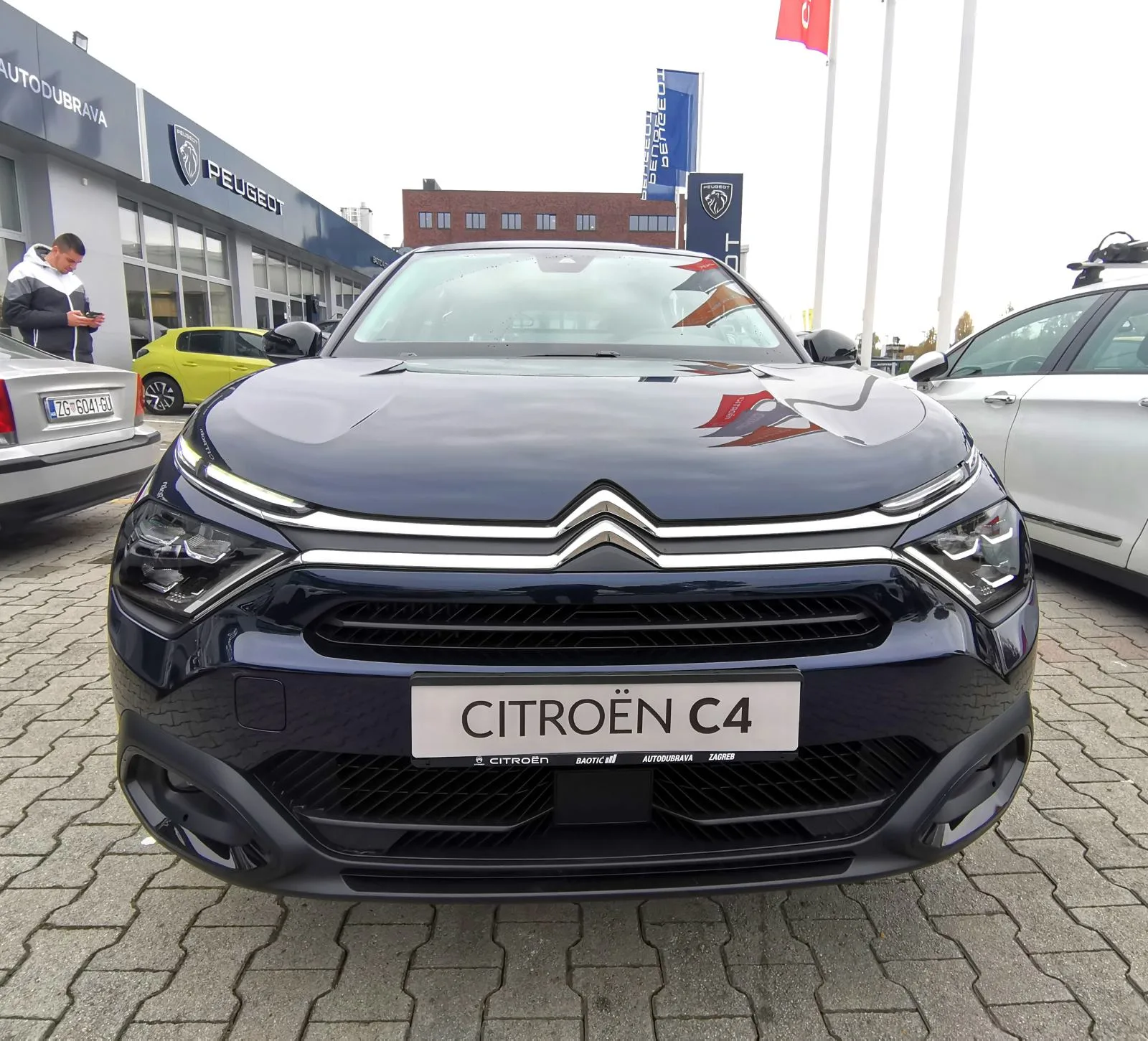 Citroen C4 2024: fotografija 2