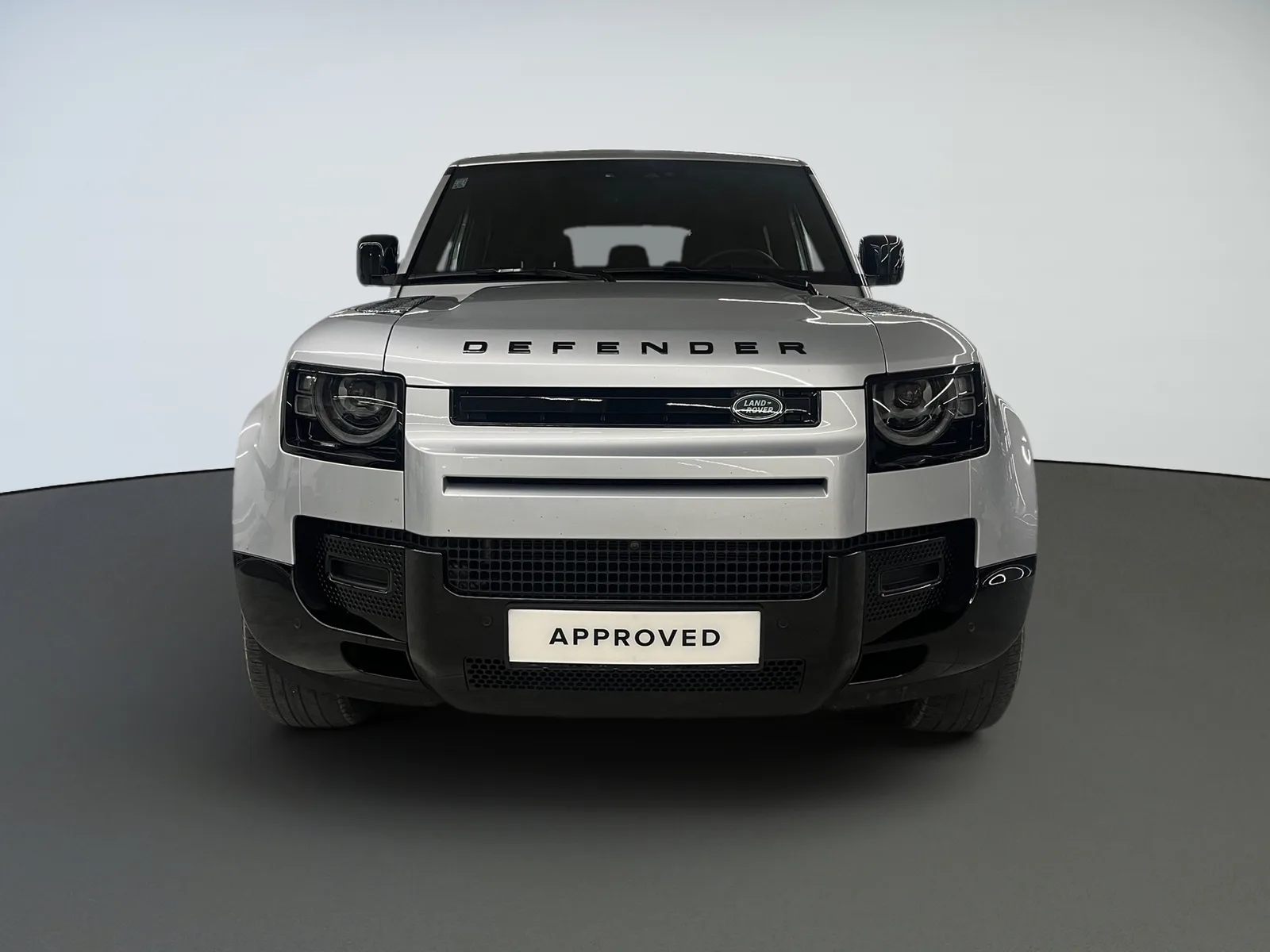 Land Rover Defender 2023: fotografija 2