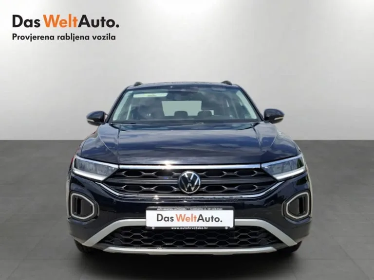 Volkswagen T-Roc 2023: fotografija 2