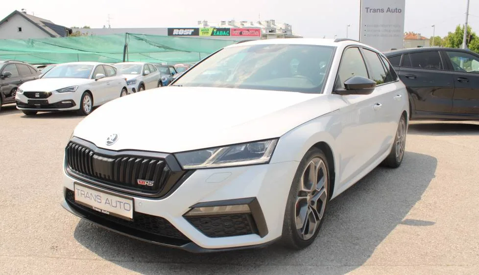 Škoda Octavia Combi 2021 – fotografija 1