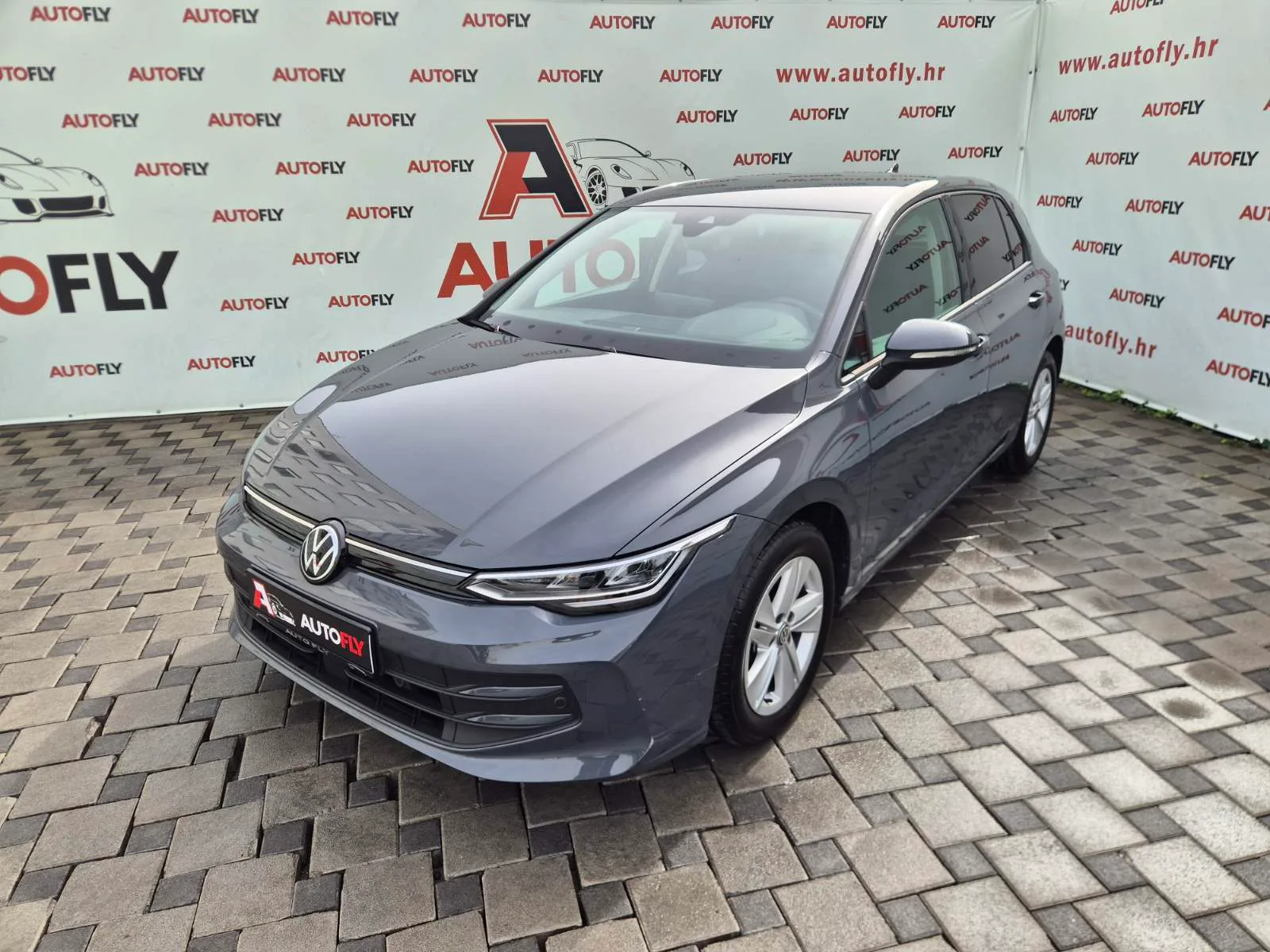 Volkswagen Golf 2025 – fotografija 1
