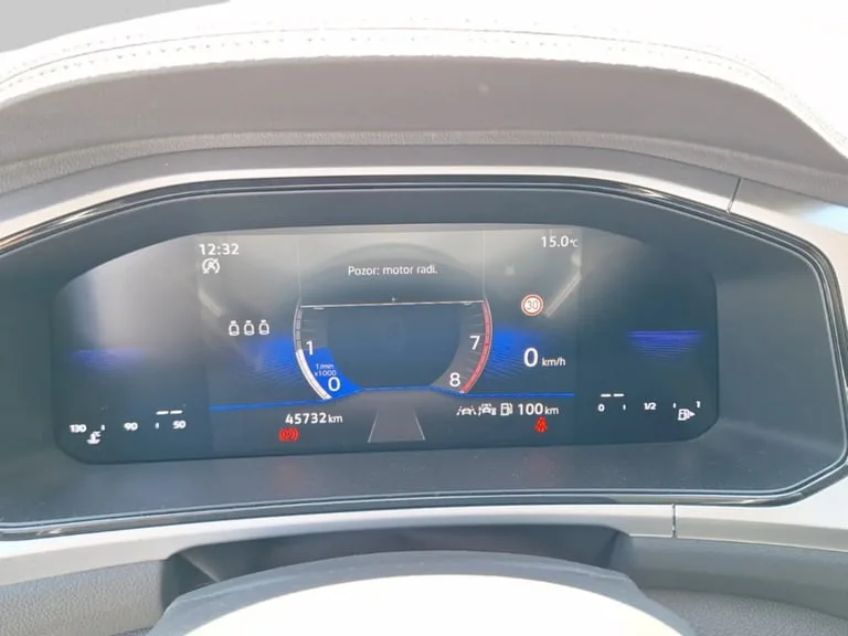 Volkswagen T-Roc 2024: fotografija 12