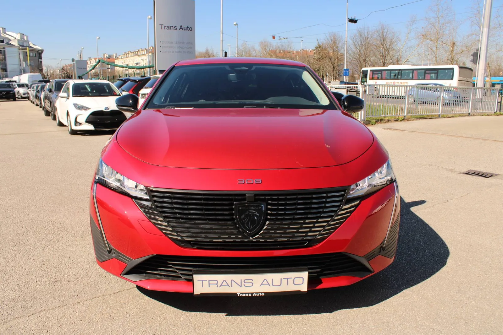 Peugeot 308 2022: fotografija 2
