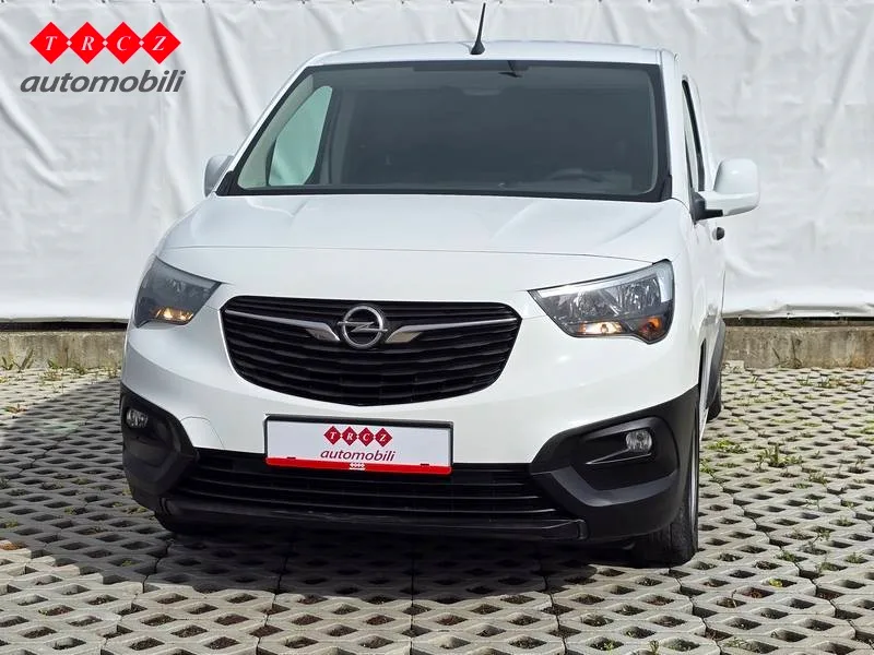 Opel Combo 2019: fotografija 2