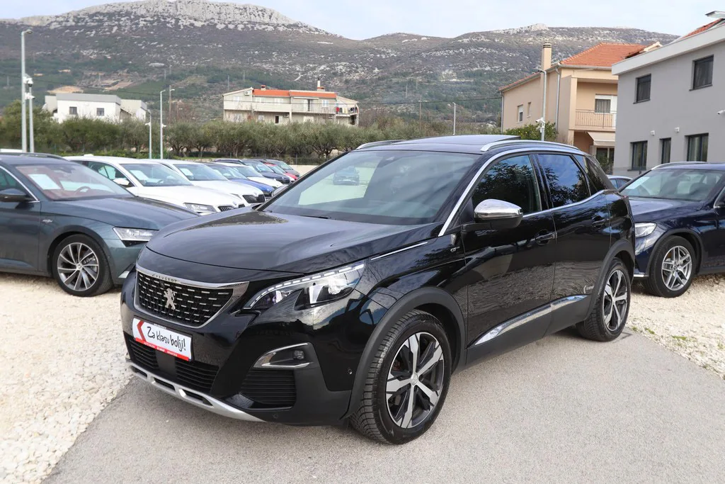 Peugeot 3008 2019 – fotografija 1