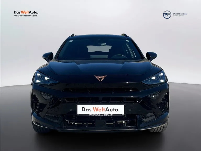 Cupra Formentor 2025: fotografija 2