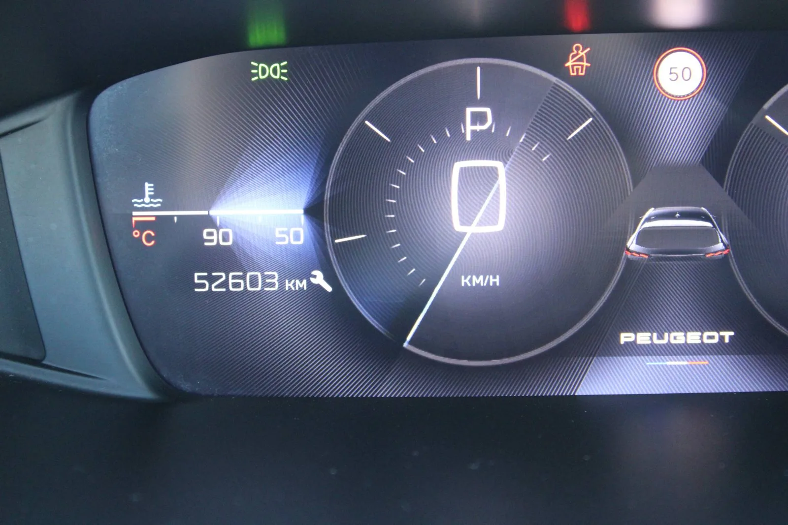 Peugeot 308 2022: fotografija 24