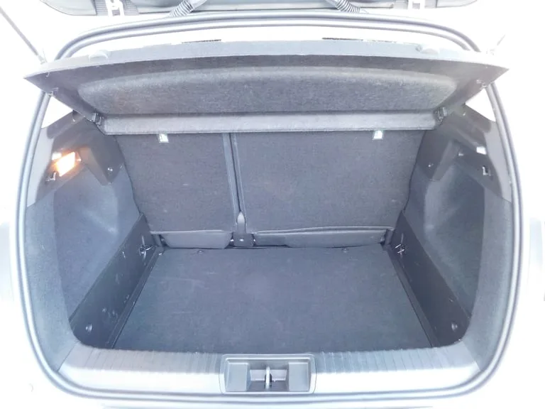 Renault Captur 2023: fotografija 14