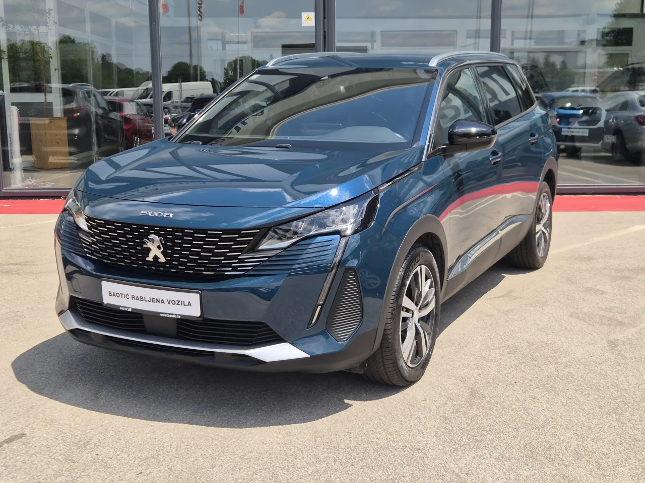 Peugeot 5008