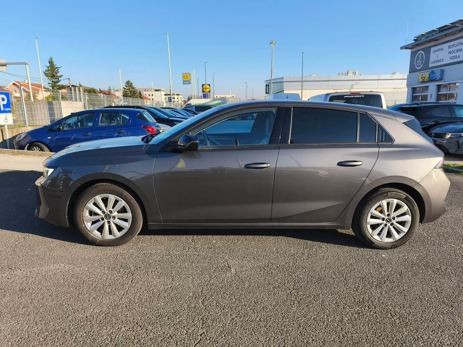 Opel Astra 2023 – fotografija 2