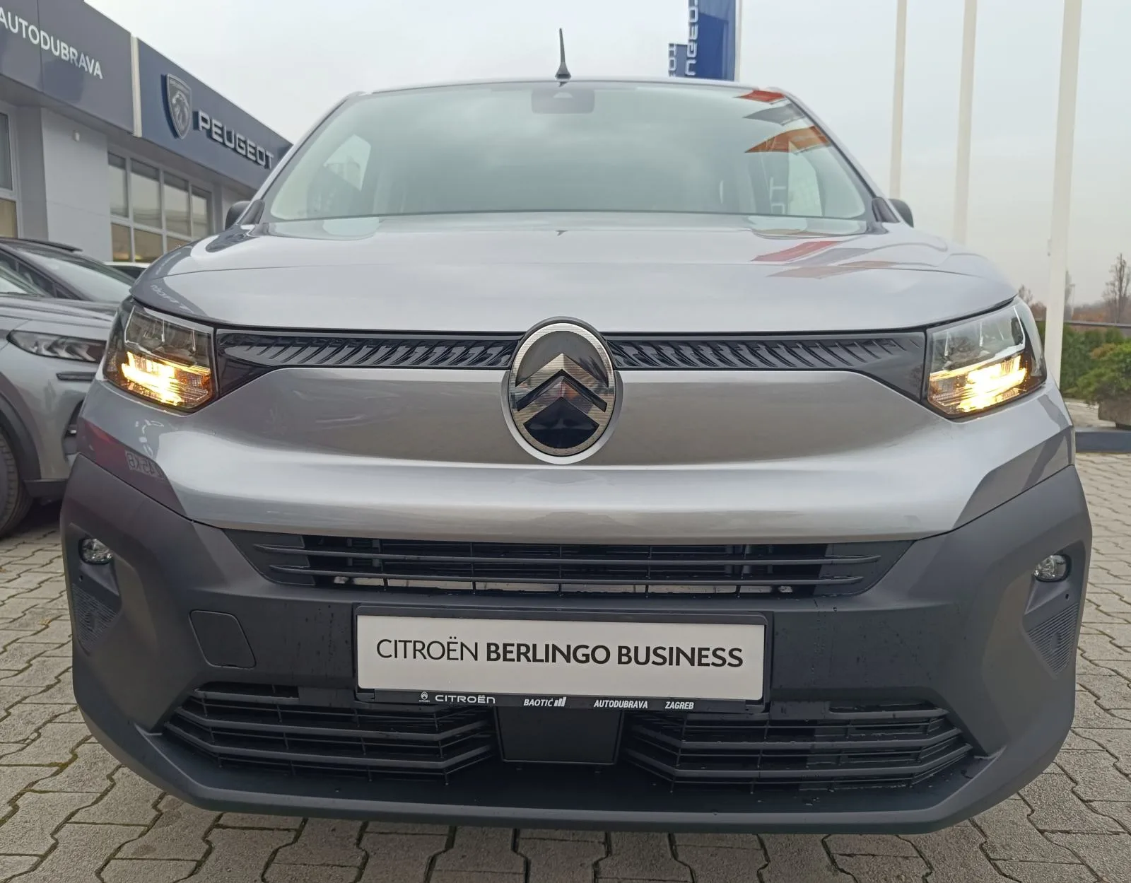 Citroen Berlingo 2024: fotografija 2