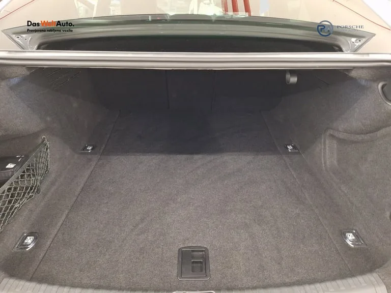 Audi A6 2024: fotografija 22