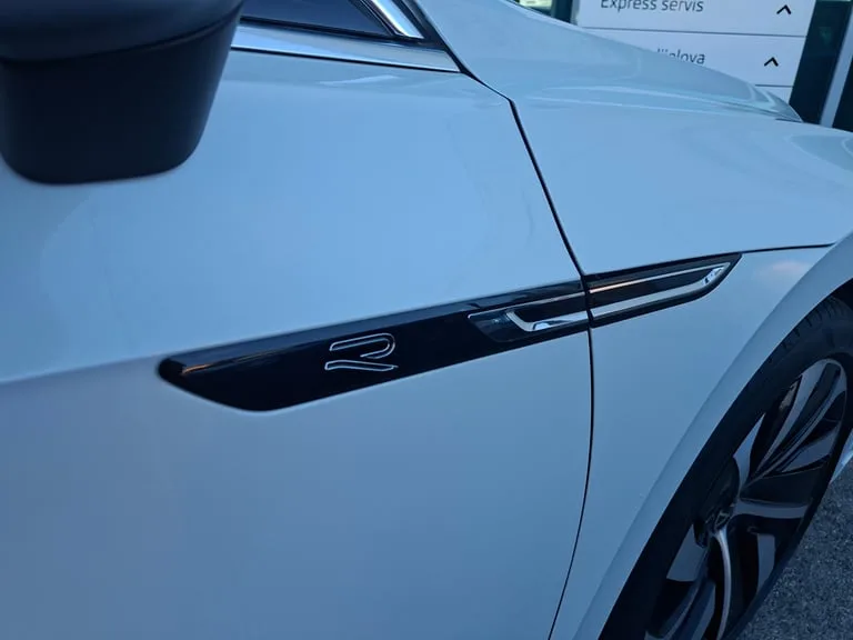 Volkswagen Arteon 2022: fotografija 21