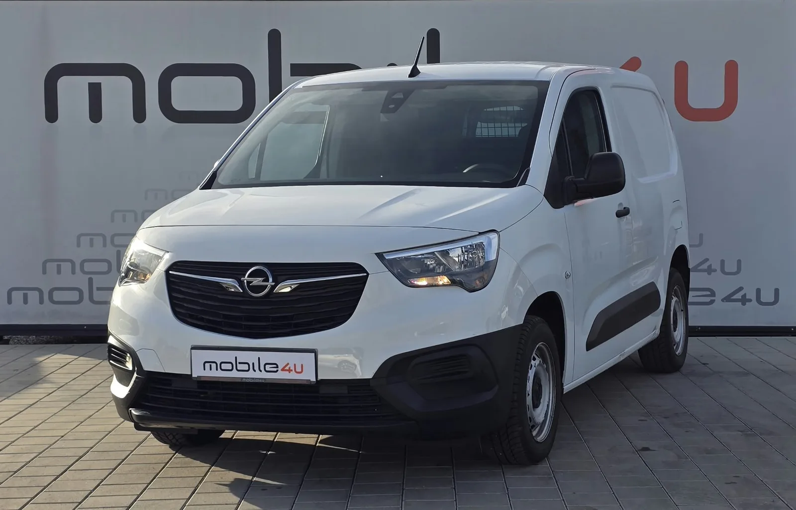 Opel Combo 2022: fotografija 1