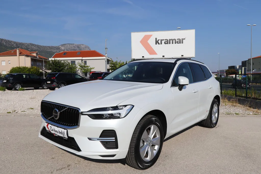 Volvo Xc60 2025 – fotografija 1